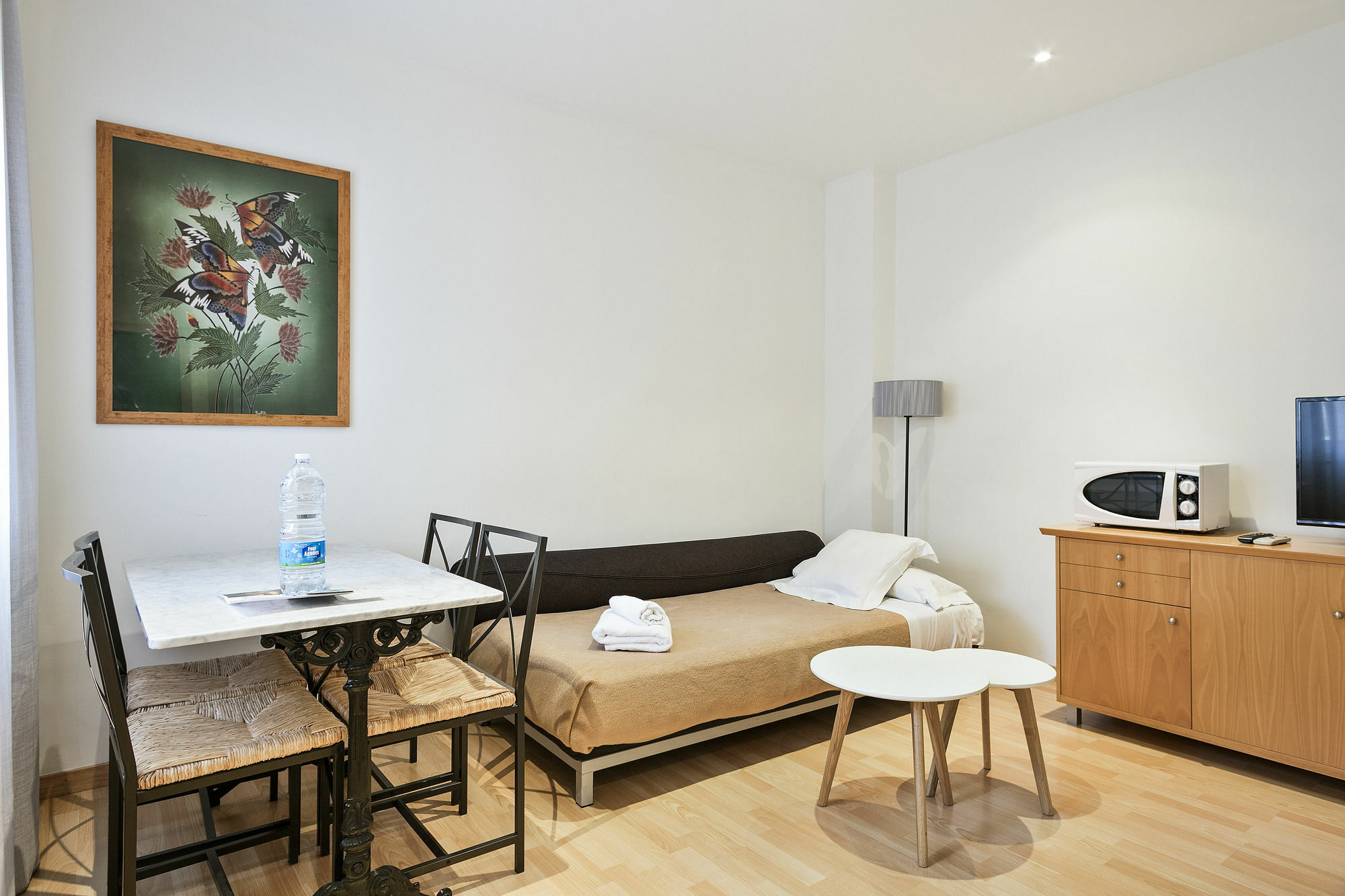 Apartament Laforja *