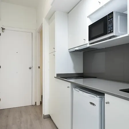 Apartamentos Laforja Barcellona Esterno foto